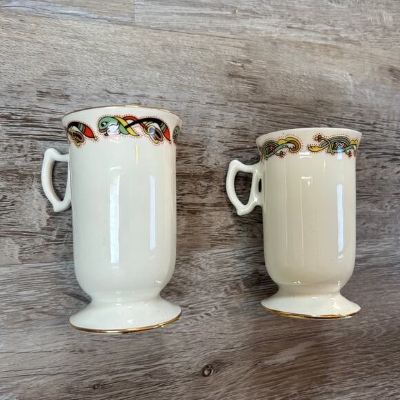 Royal Tara Ireland Celtic Book of Kells Fine Bone China Mug Set of 2 Gold Trim - Picture 3 of 6